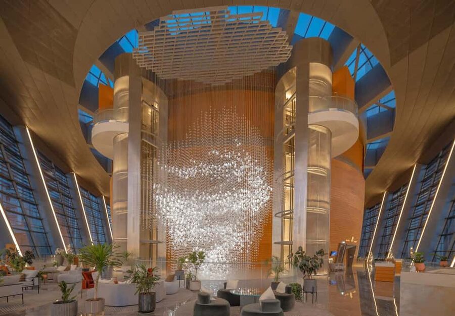 Dubai: Burj Khalifa Level 124, 125 with Dubai Opera Tour - Clothing, walking, and access