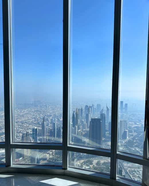 Dubai: Burj Khalifa Level 124, 125 with Dubai Opera Tour - Using the telescopes and displays