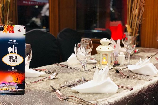 Dubai Marina Dinner Cruise with Live Music & Open Bar - Timing, comfort, and practical concerns