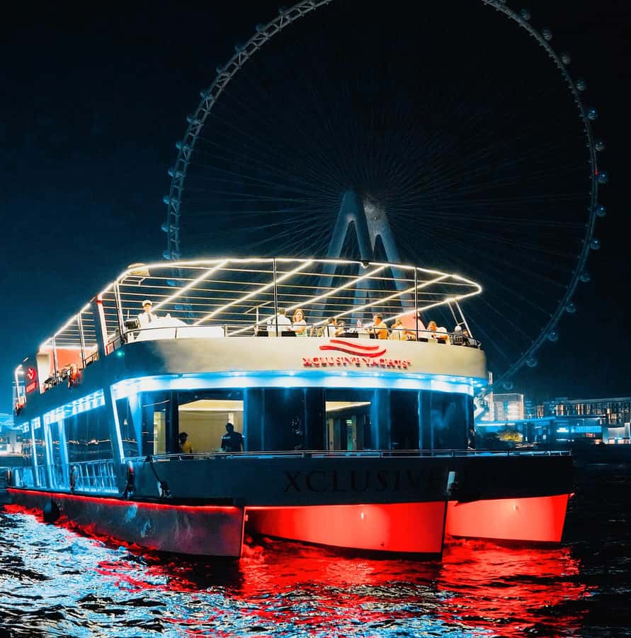 Dubai: Sunset or Dinner Cruise with Live Music & Open Bar - Five things to know before booking