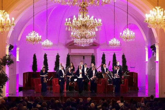 Evening at Schönbrunn Palace Vienna: 3-course Dinner and Concert - Seating categories and the VIP question