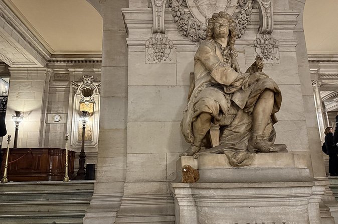 Exclusive Opera Garnier Private Guided Tour - The auditorium and main stage limitation