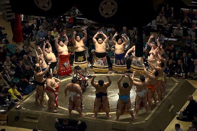 Experience the Asakusa Kabuki Opera Show! - English subtitles make the story accessible