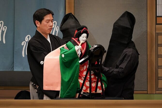 Experience the Asakusa Kabuki Opera Show! - Kabuki technique with an opera-sized emotional range