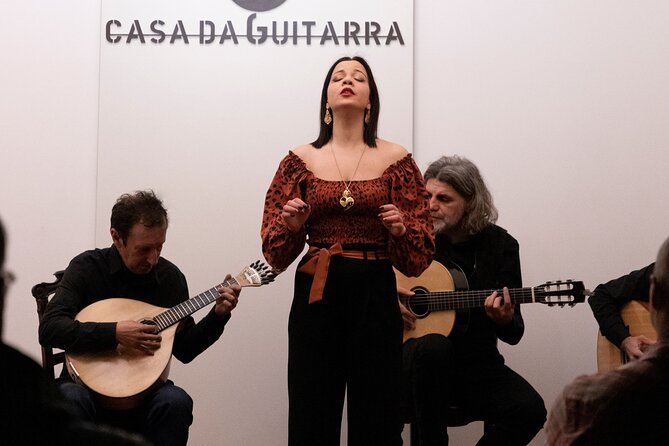 Fado by Casa da Guitarra - A close-up introduction to Porto’s fado