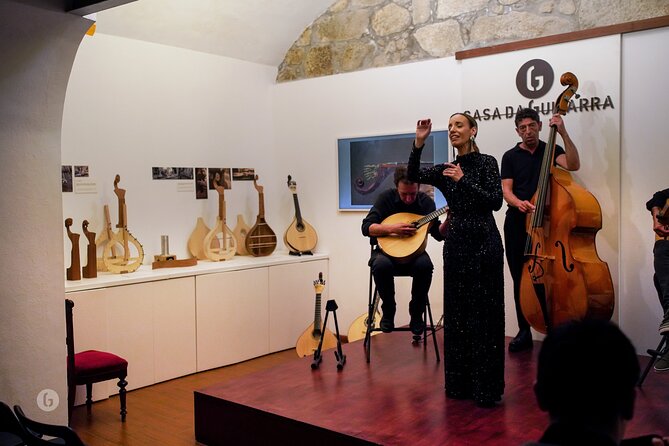 Fado by Casa da Guitarra - How authentic is a prepared fado concert?