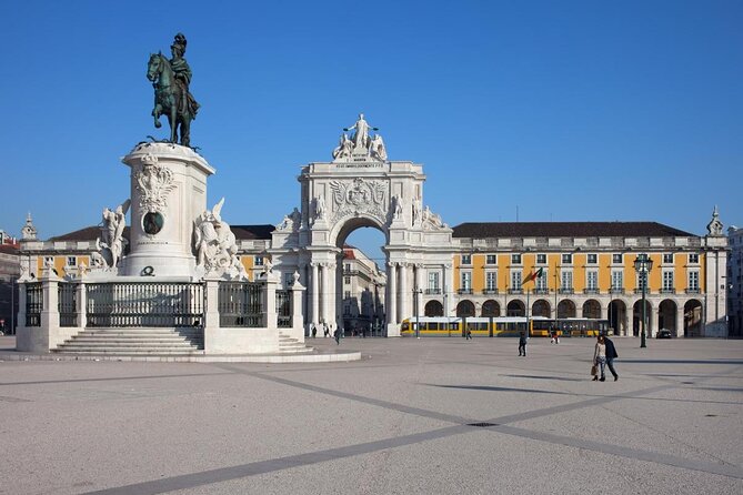 Fado Night Tour <em> Private Tours </em> – Key points at a glance’ /></p>
<ul>
<li><strong>Fado in Alfama:</strong> End the evening with dinner and a live performance in Lisbon’s traditional fado district.</li>
<li><strong>Nighttime city views:</strong> See Lisbon from Miradouro da Senhora do Monte and other central viewpoints after dark.</li>
<li><strong>Private transportation:</strong> Only your group participates, with an air-conditioned vehicle and pickup offered.</li>
<li><strong>Classic central Lisbon:</strong> Pass Parque Eduardo VII, Avenida da Liberdade, Rossio, Restauradores, and Praça do Comércio.</li>
<li><strong>Dinner included:</strong> The evening meal is part of the tour price, along with bottled water and WiFi.</li>
<li><strong>Flexible cancellation:</strong> Cancel at least 24 hours before the 8 pm start for a full refund.</li>
</ul>
<h2>Why fado makes this Lisbon evening different</h2>
<p> Private Tours </em> – Why fado makes this Lisbon evening different’ /></p>
<p><p>Lisbon is easy to admire by day, but its fado tradition gives the city a different mood after sunset. Fado is a Portuguese music style built around expressive singing and guitar. It has been recognized as an Intangible Cultural Heritage of Humanity since 2011.</p>
</p>
<p><p>This tour places the performance in <strong>Alfama</strong>, the district most closely tied to fado’s beginnings. Its steep lanes and old buildings make a fitting setting for a music form known for longing, memory, and emotional storytelling. You are not simply adding a concert to a sightseeing schedule. You are seeing the part of Lisbon where the evening’s main cultural experience belongs.</p>
</p>
<p><p>The performance follows dinner in a typical Alfama restaurant. That order matters. You can settle in for a meal, then give your attention to the music without worrying about finding another venue or arranging a late ride across town.</p>
</p>
<p><p>The supplied information does not name the restaurant, performers, or guide, so you should not book this expecting a particular singer or named venue. The appeal is the structure: private Lisbon touring, a traditional meal, and fado in Alfama during one four-hour outing.</p>
</p>
<div class="twil" style="margin: 20px 0; padding: 15px 0;"><p>More Fado Shows in Lisbon</p><ul style="margin: 10px 0; padding-left: 0; list-style: none;"><li style="margin: 0 0 12px 0; padding: 0 0 12px 0; border-bottom: 1px solid #FFEAE3; line-height: 1.4;"><a href="https://concerttourer.com/lisbon-live-fado-show-with-port-wine-at-lisboa-em-fado/">Lisbon: Live Fado Show with Port Wine at Lisboa em Fado</a><br><span style="font-size: 0.82em; color: #555;"><span style="color: #FF6B35;">★</span> 4.7 &nbsp;&middot;&nbsp; 5,097 reviews</span></li><li style="margin: 0 0 12px 0; padding: 0 0 12px 0; border-bottom: 1px solid #FFEAE3; line-height: 1.4;"><a href="https://concerttourer.com/lisbon-fado-show-and-wine-inside-medieval-walls/">Lisbon: Fado Show and Wine inside Medieval Walls</a><br><span style="font-size: 0.82em; color: #555;"><span style="color: #FF6B35;">★</span> 4.8 &nbsp;&middot;&nbsp; 3,819 reviews</span></li><li style="margin: 0; padding: 0; border-bottom: none; line-height: 1.4;"><a href="https://concerttourer.com/lisbon-fado-show-and-portuguese-dinner/">Lisbon: Fado Show and Portuguese Dinner</a><br><span style="font-size: 0.82em; color: #555;"><span style="color: #FF6B35;">★</span> 4.5 &nbsp;&middot;&nbsp; 1,531 reviews</span></li></ul></div><h2>Starting at Parque Eduardo VII and Avenida da Liberdade</h2>
<p><img width="669" height="446" decoding="async" src=