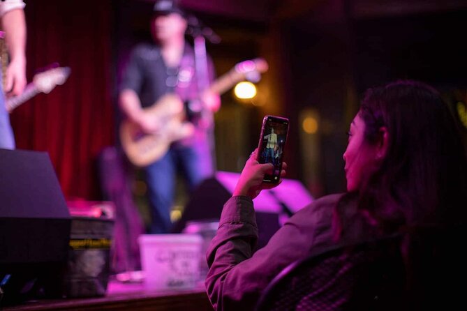 Frenchmen Street VIP Live Music Pub Crawl in New Orleans - The included Louisiana cocktail