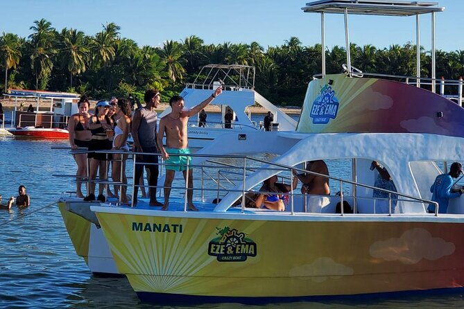 From Punta Cana: Party Boat + Snorkeling Live Music Drink Open B - Hotel transfers make the logistics easier