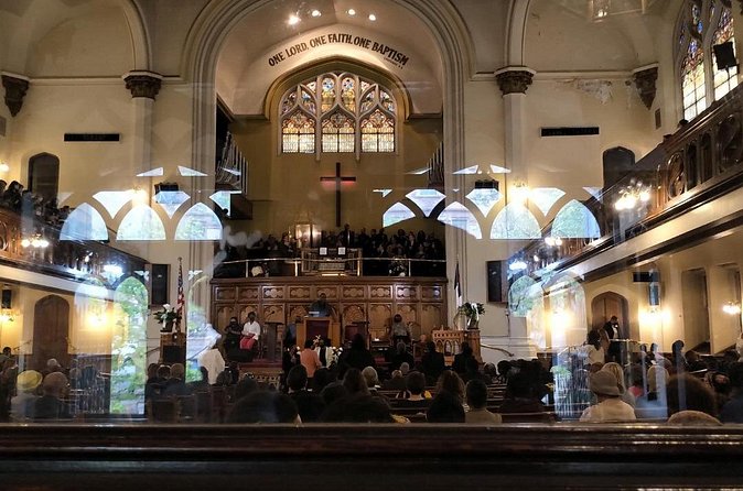 Gospel Wednesday Music Concert in Harlem - Heat, sound, and other small drawbacks