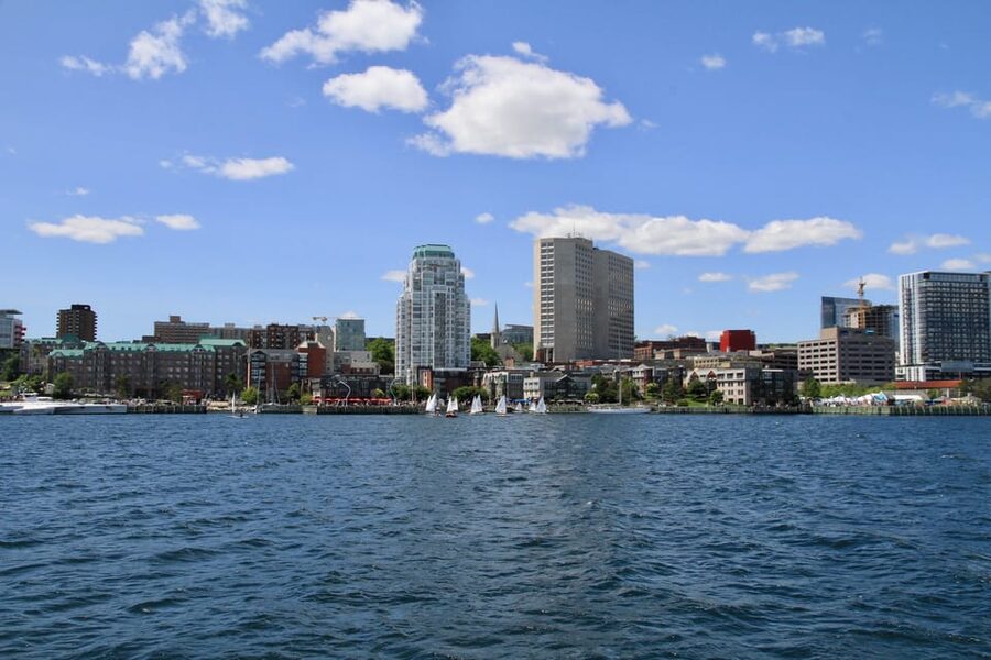 Halifax: Tall Ship Harbor Sailing Cruise with Live Music - Comfort, Seating, Sun, and Onboard Drinks