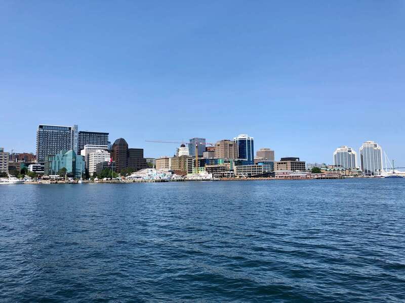 Halifax: Tall Ship Harbor Sailing Cruise with Live Music - Families, Couples, and Cruise Ship Passengers
