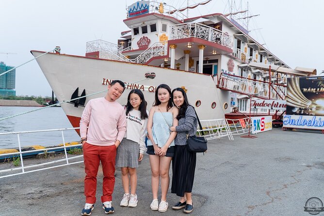 Ho Chi Minh City: Saigon River Dinner Cruise with Live Music - A three-hour change of pace on the Saigon River