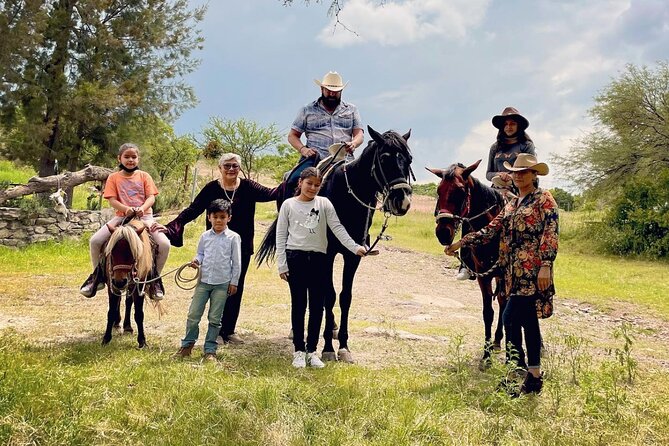 Horseback Ride in Guanajuato with Live Music and Food - Lunch on the mountainside