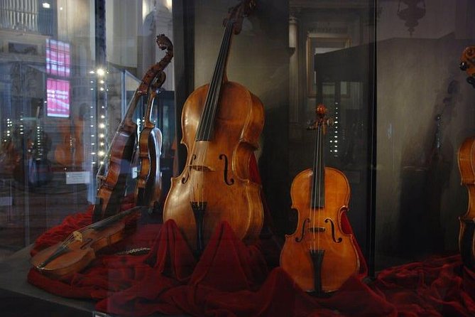Interpreti Veneziani Concert in Venice Including Music Museum - The music: familiar melodies and lively solo work