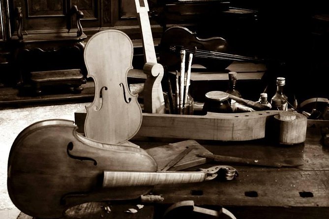 Interpreti Veneziani Concert in Venice Including Music Museum - Who will enjoy this most?