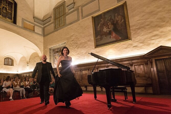 Italian Opera in Santa Monaca Church with Dinner - Key points to know before booking