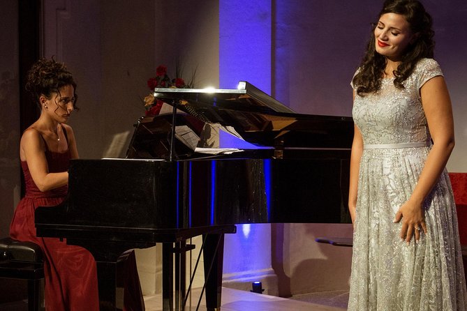 Italian Opera in Siena Experience - Inside Santo Stefano at Piazza la Lizza