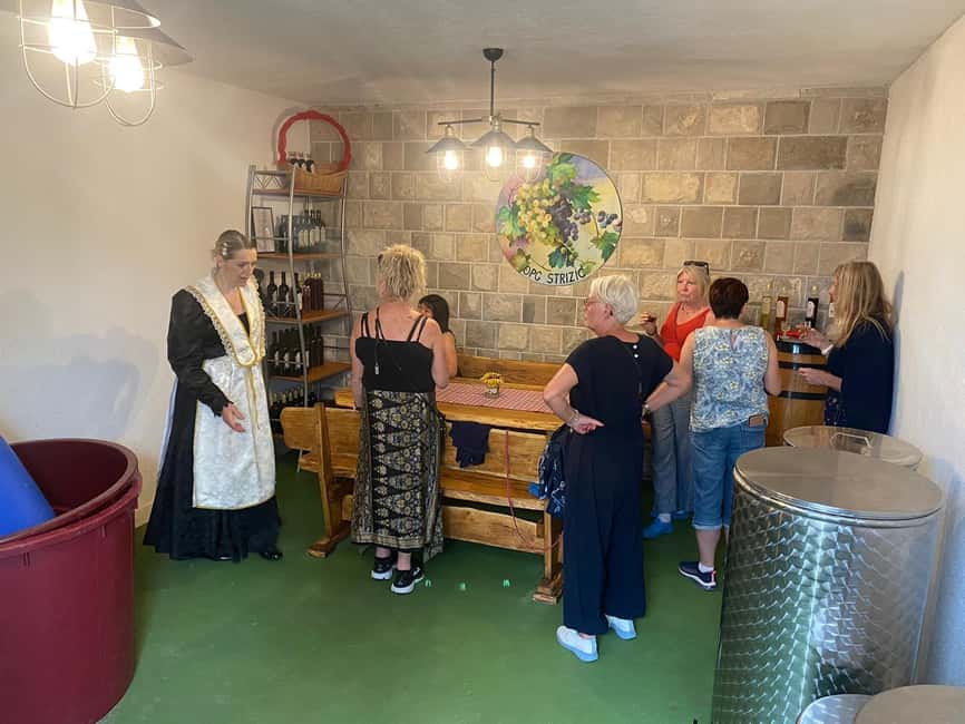Kastela: Wine & Olive Tasting Tour w/Delicacies & Live Music - Is $173 a fair price?