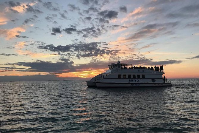 Key West Sunset Cruise: Dinner, Live Music & Drinks Included - Boarding at 201 William Street