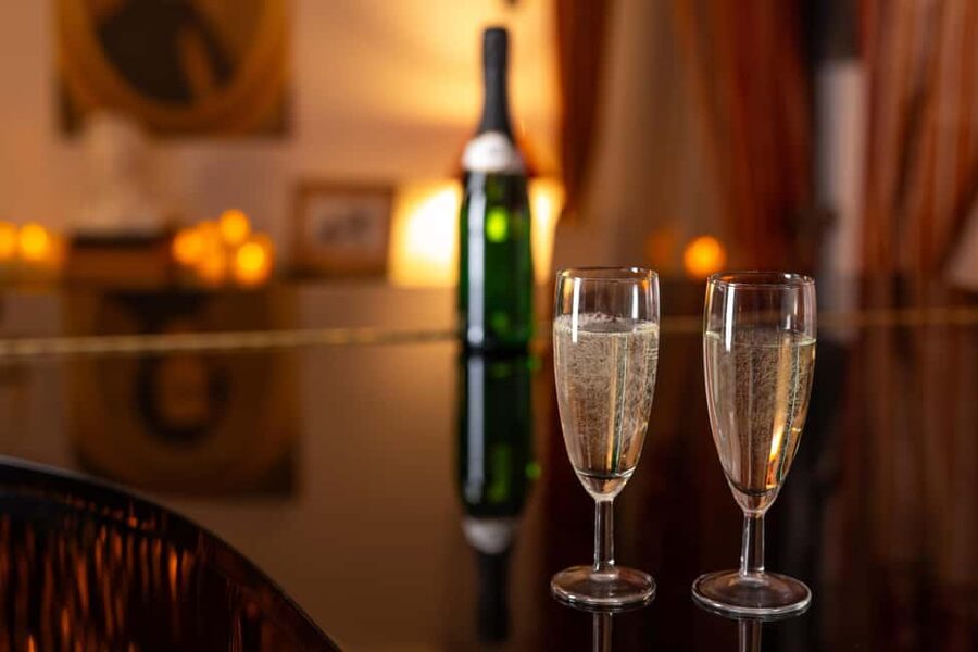 Krakow: Chopin Concert by Candlelight with Wine - Is $19 good value?
