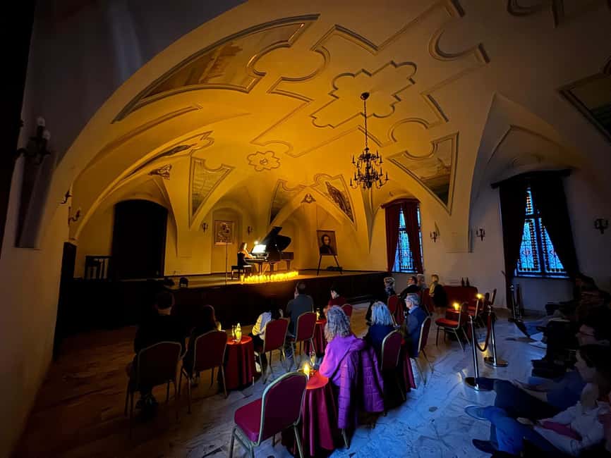 Krakow: Frédéric Chopin Classical Music Candlelight Concert - Practical advice for making the evening go well
