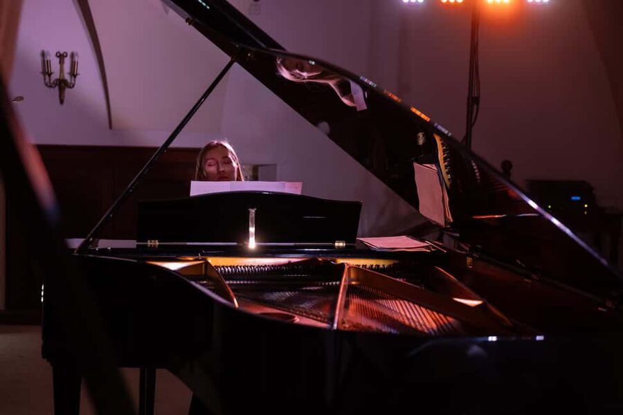Krakow: Frédéric Chopin Classical Music Candlelight Concert - What happens during the one-hour program