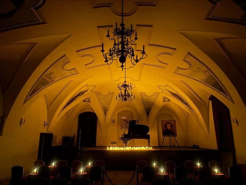 Krakow: Piano Trio Chopin & Friends Concert VIP with Wine - Key points to know before booking