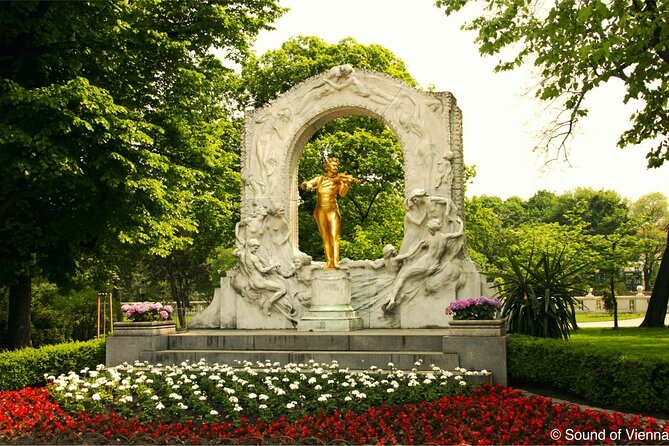 Kursalon Vienna: Strauss and Mozart Concert With Dinner - Dress, timing, and getting there