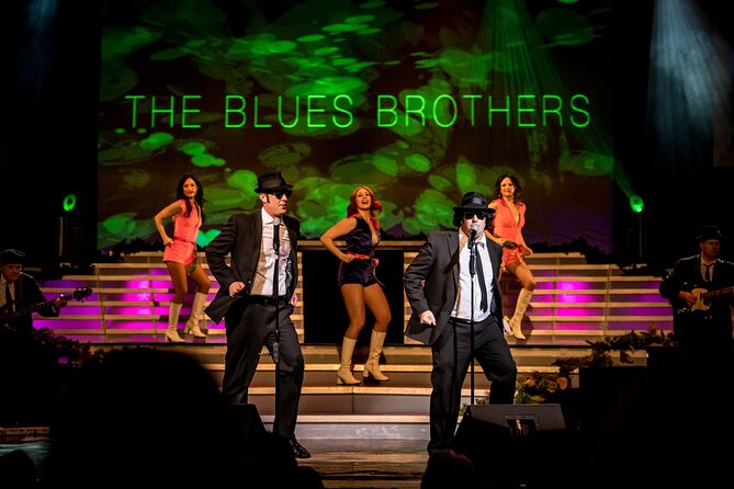 Legends in Concert Branson Missouri - Audience interaction and the family feel