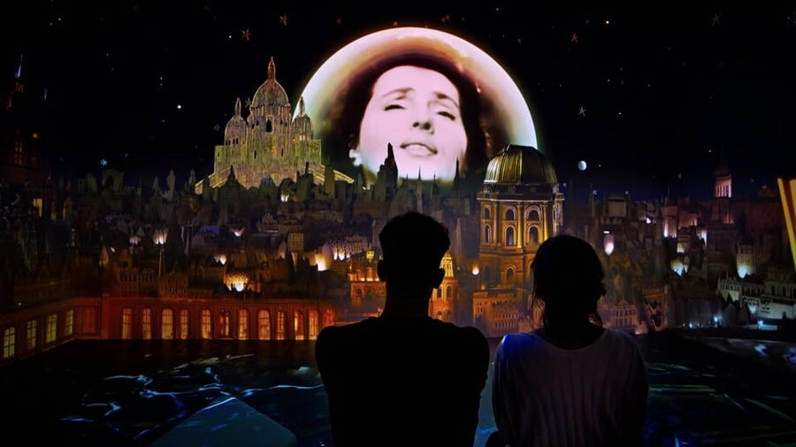 Lisbon: Experience the Queen of Fado at AH AMÁLIA - Meeting Amália Rodrigues through light, sound, and story