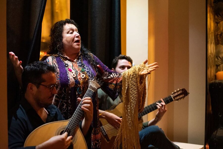 Lisbon: Fado & Food Tour with Live Show & Traditional Dinner - Why this fado evening works better than a show alone