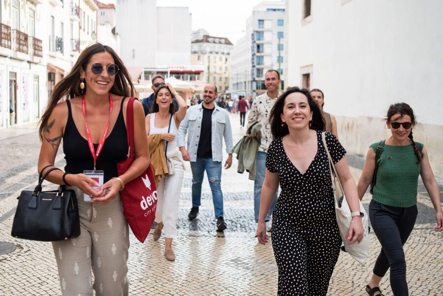 Lisbon: Fado & Food Tour with Live Show & Traditional Dinner - Should you book this Lisbon evening?