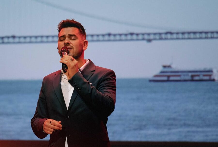 Lisbon: Fado in Chiado Live Show - Understanding the lyrics when you do not speak Portuguese