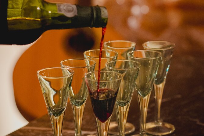 Lisbon: Fado Show With Wine and History - The history and meaning between songs