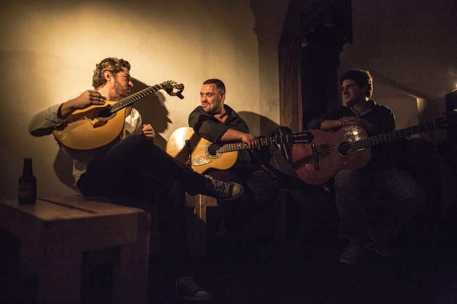 Lisbon : Food & Fado Tour - FAQ