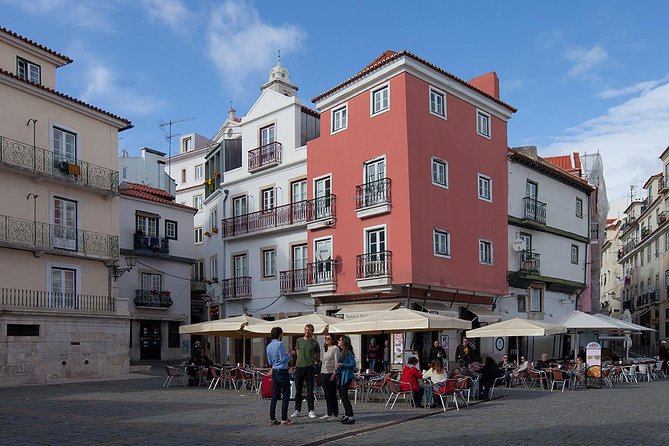 Lisbon Food Tour with 3 Stops and Fado Show Performance - What the small group changes