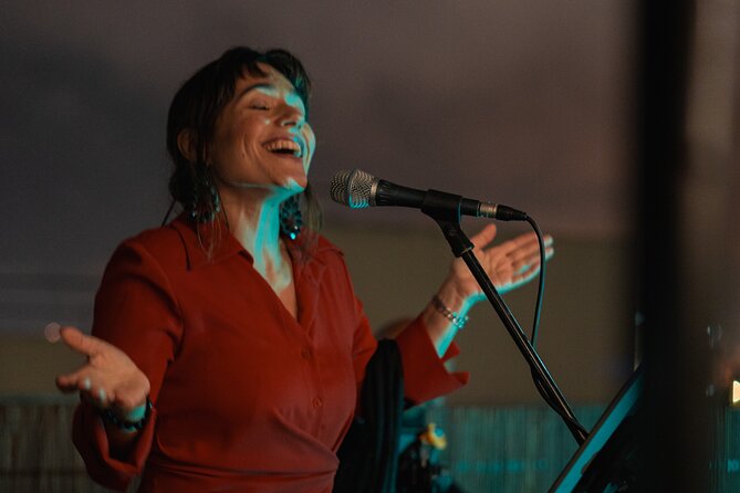 Lisbon: Rooftop Wine Tasting with Live Traditional Fado - Key points to know before booking