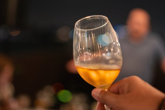 Lisbon: Rooftop Wine Tasting with Live Traditional Fado - A Lisbon evening built around wine and Fado
