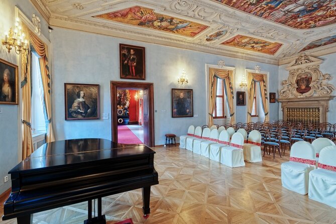 Lobkowicz Palace Concert in Prague Ticket - Dress code, seating, and concert manners