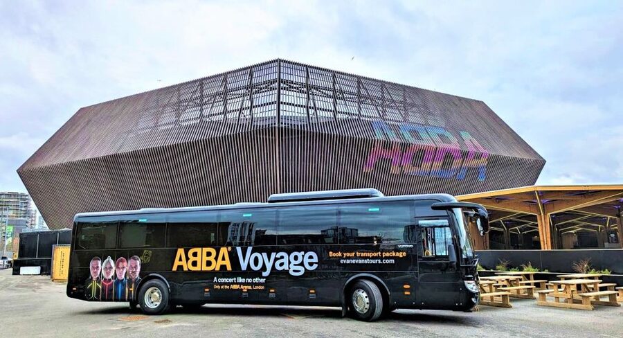 London: ABBA Voyage Express Bus and Optional Concert Ticket - Why the ABBA Voyage show feels different