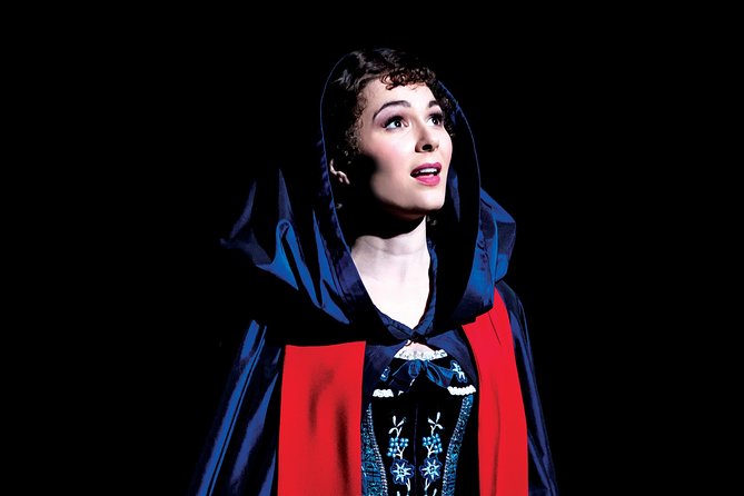 London Theatre: The Phantom of the Opera - How the 2-Hour-30-Minute Performance Unfolds