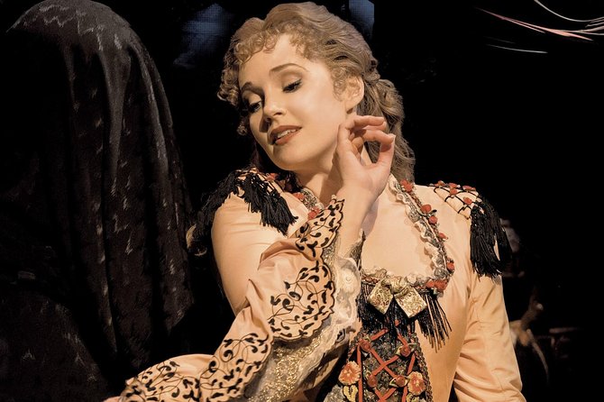 London Theatre: The Phantom of the Opera - Practical Booking Advice for Your London Evening