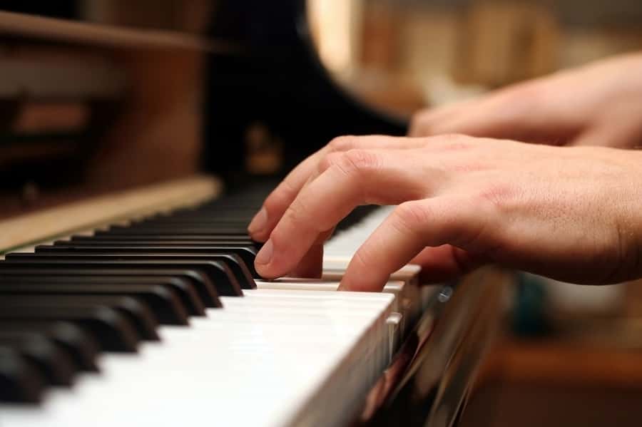 Lunch Cruise with Live Jazz on Sydney Harbour - Inside or outside, depending on the weather