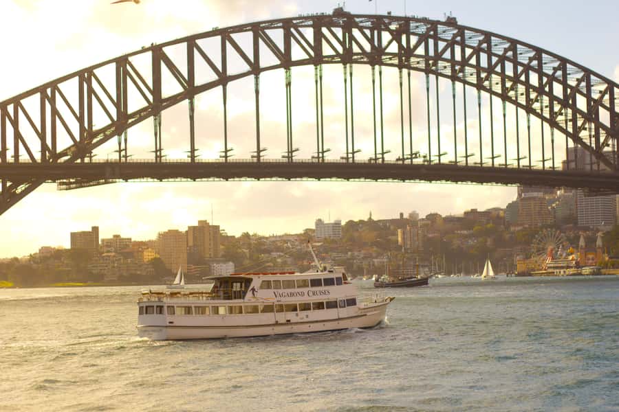 Lunch Cruise with Live Jazz on Sydney Harbour - Practical booking advice for a smoother afternoon