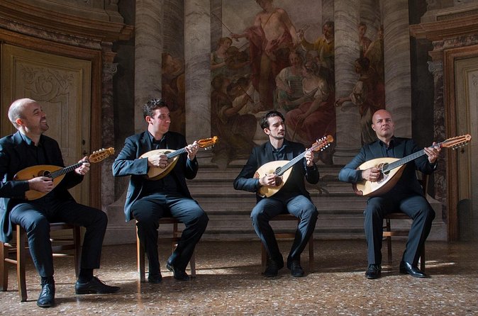 MandolinVenice Concert in Venice - Meeting the four musicians after the performance