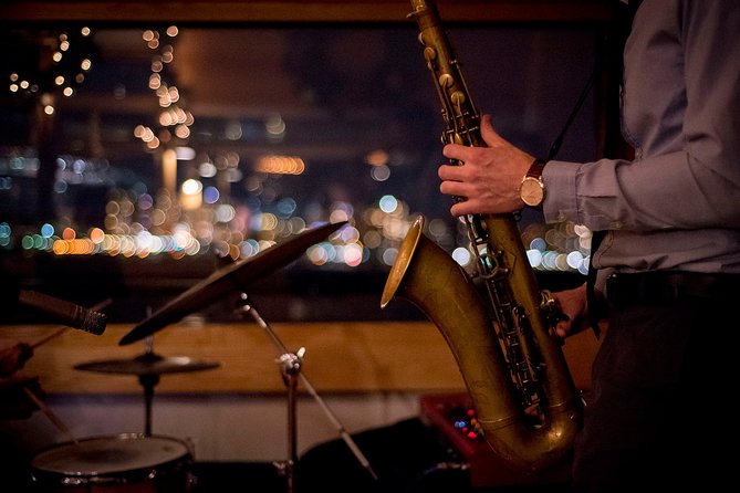 Manhattan Evening Jazz Cruise - Ellis Island and the approach to Lady Liberty