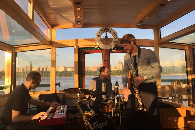 Manhattan Evening Jazz Cruise - Boarding at Chelsea Piers and settling into your table
