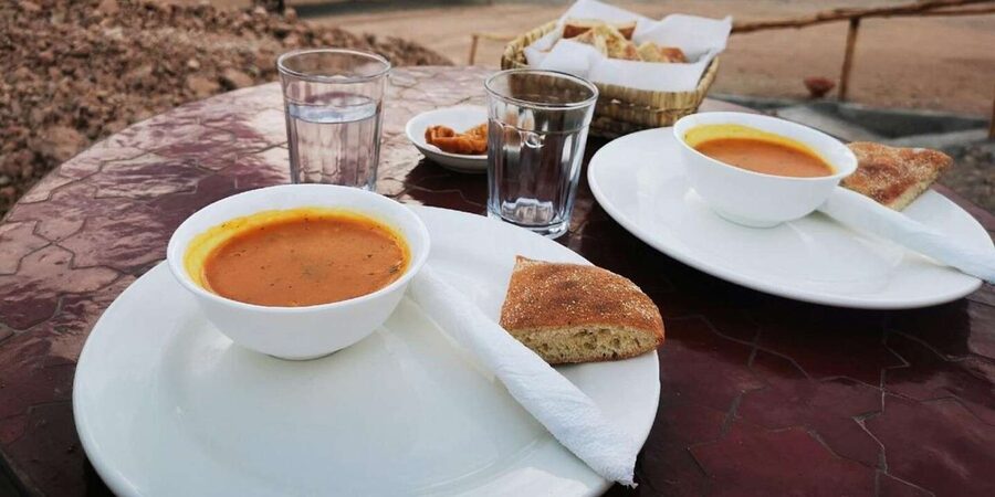 Marrakech: Agafay Desert Dinner, Live Music & Fire Show - Dinner under the stars