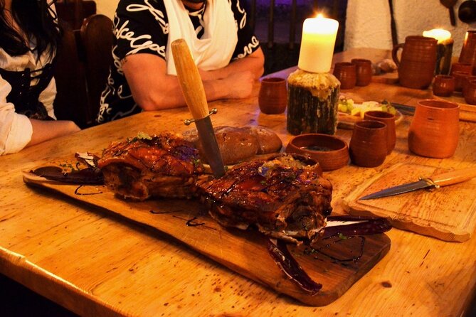 Medieval Knight’s Dinner Show with Live Music in Munich - What happens from the 7:00 pm arrival